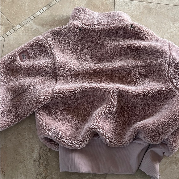 Women's Pink Sherpa Jacket - Picture 4 of 4